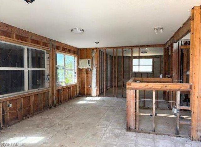 2543 8th Ave, Saint James City, FL 33956 Photo