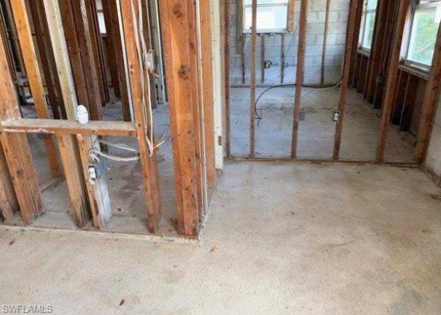 2543 8th Ave, Saint James City, FL 33956 Photo