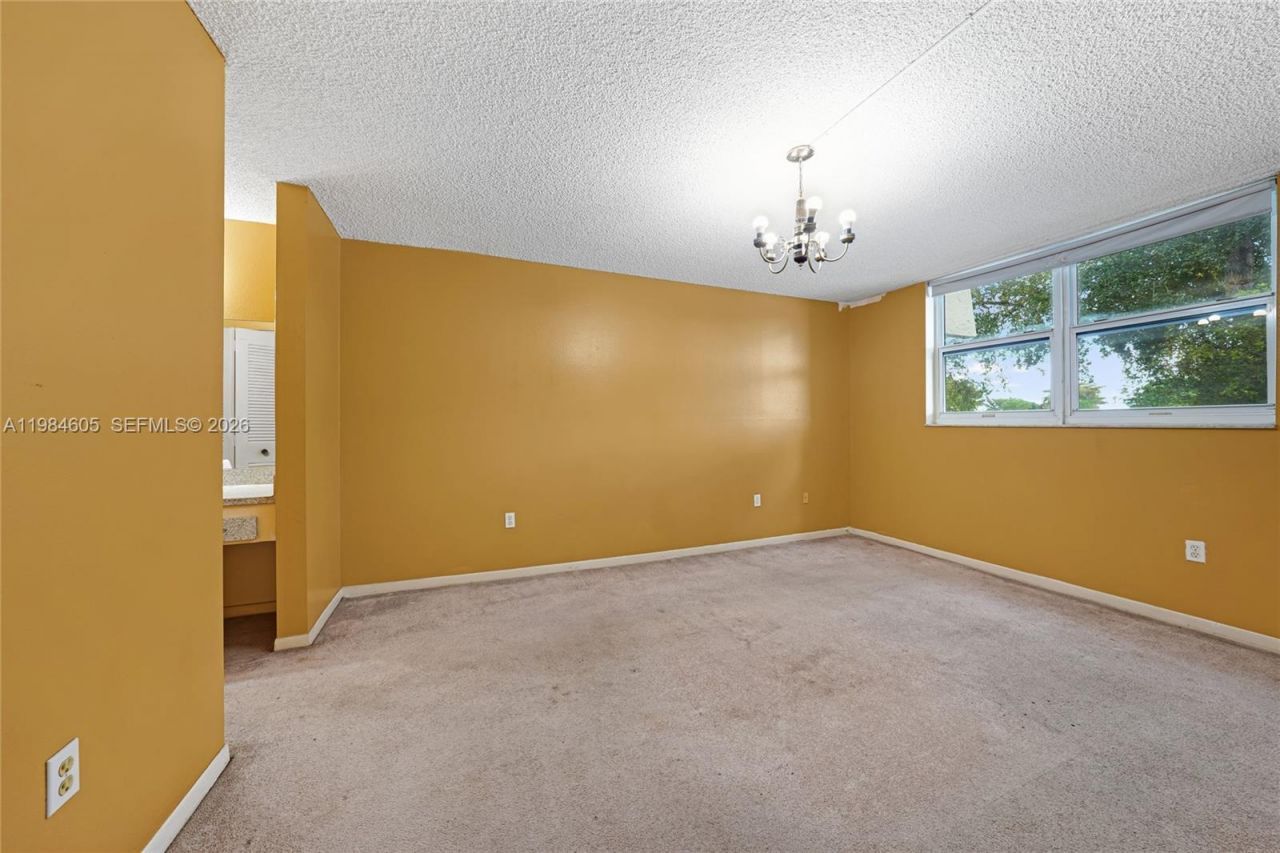 9330 Lime Bay Blvd, Unit 209, Tamarac, FL 33321 Photo