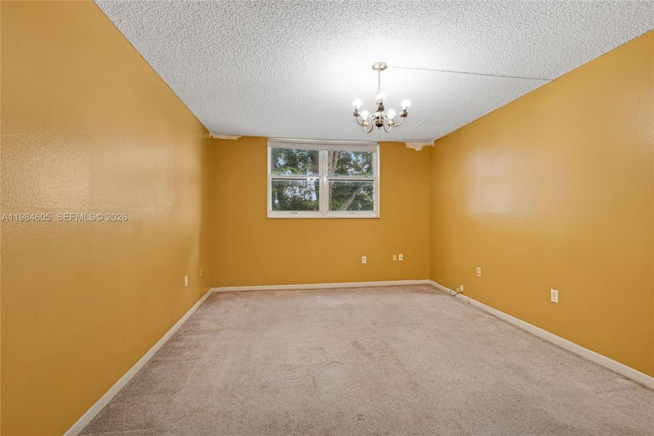 9330 Lime Bay Blvd, Unit 209, Tamarac, FL 33321 Photo