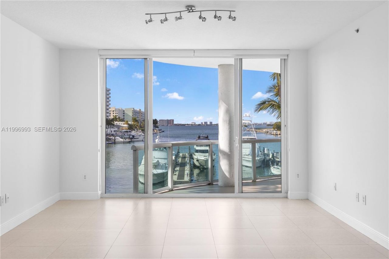 7914 Harbor Island Dr , Unit 205, North Bay Village, FL 33141 Photo