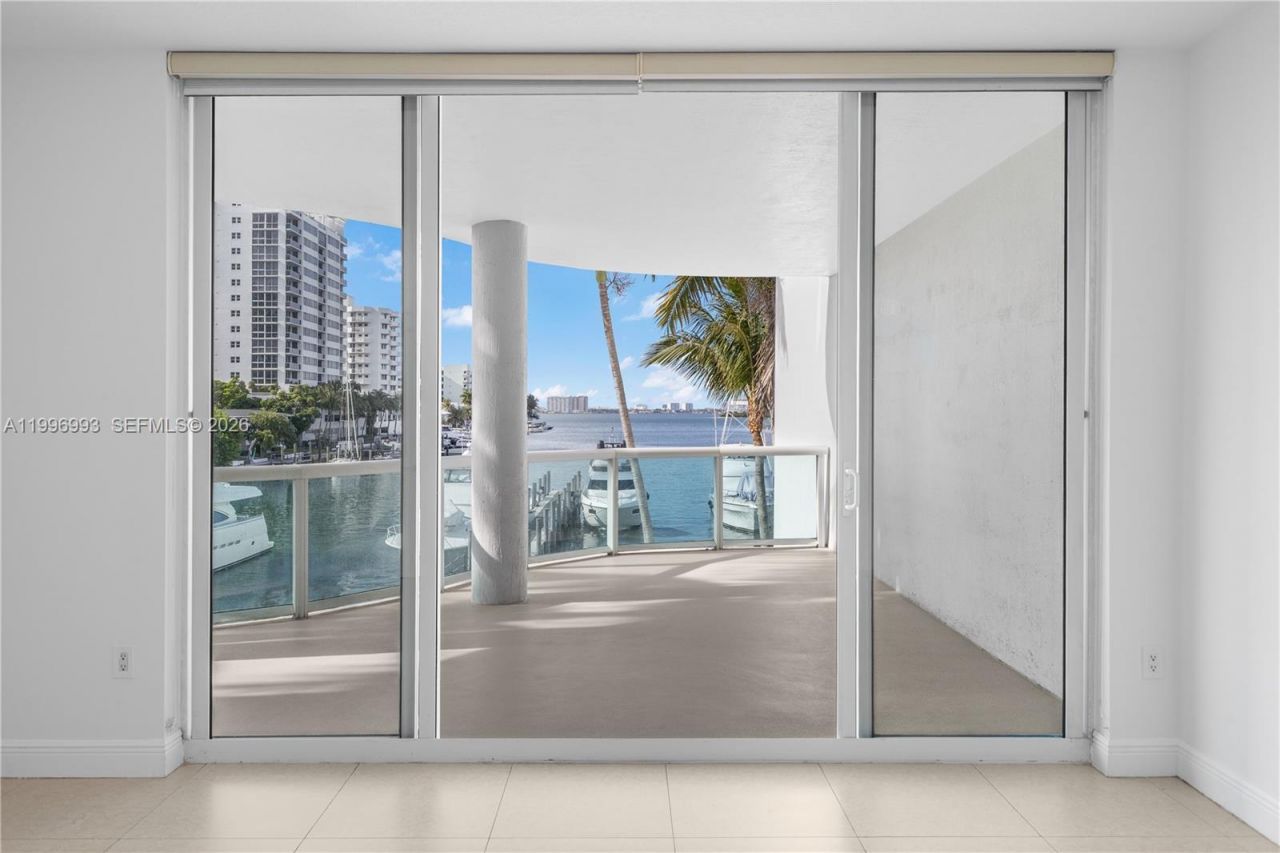 7914 Harbor Island Dr , Unit 205, North Bay Village, FL 33141 Photo