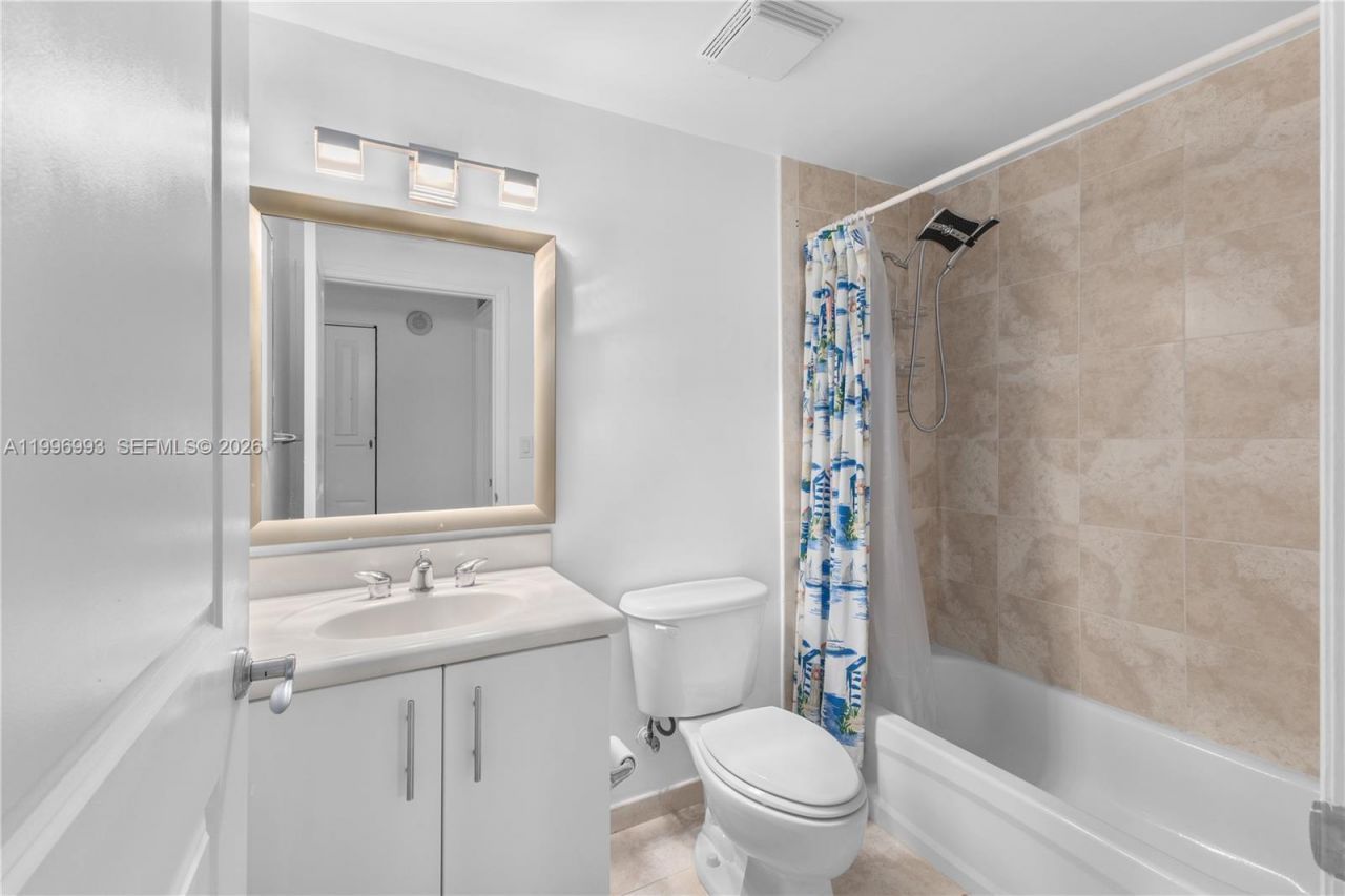 7914 Harbor Island Dr , Unit 205, North Bay Village, FL 33141 Photo