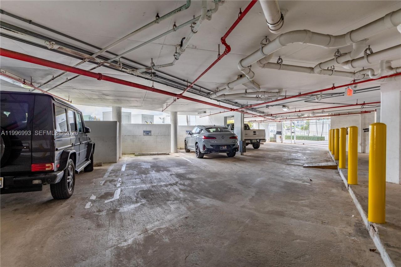 7914 Harbor Island Dr , Unit 205, North Bay Village, FL 33141 Photo