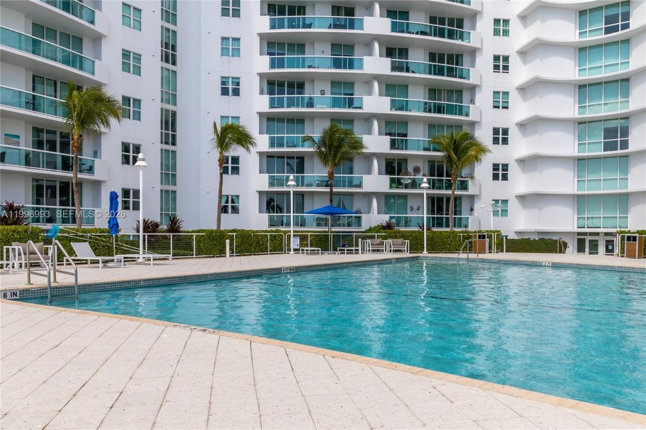 7914 Harbor Island Dr , Unit 205, North Bay Village, FL 33141 Photo