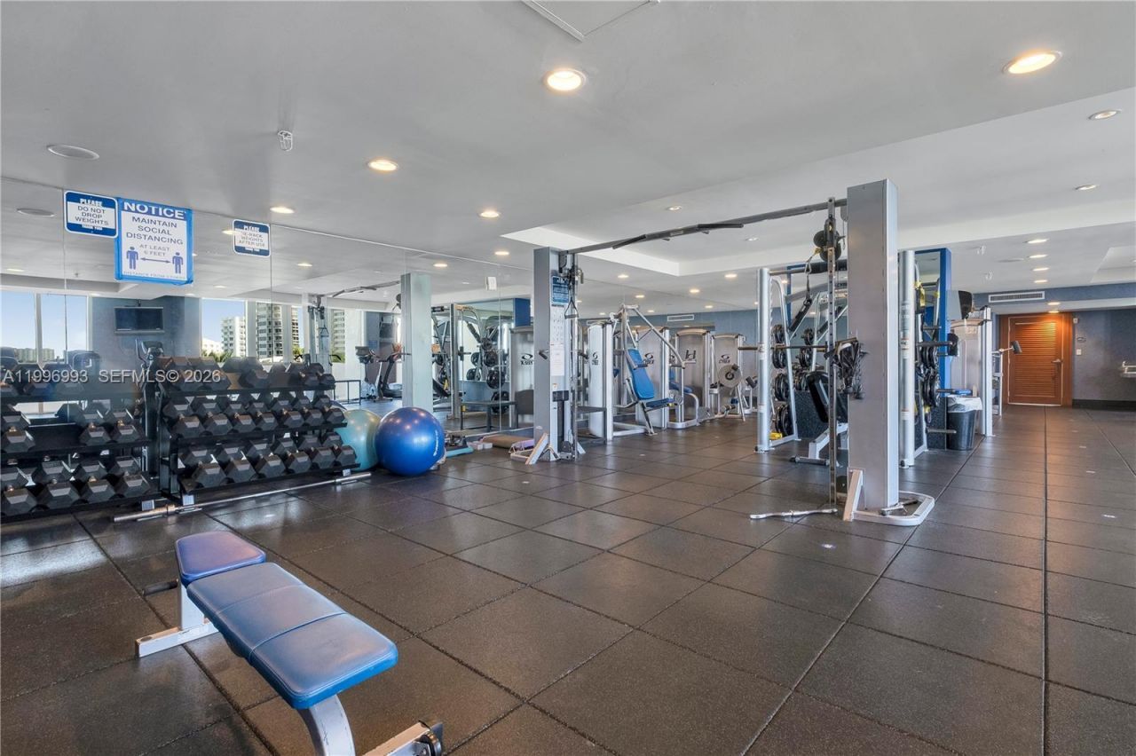 7914 Harbor Island Dr , Unit 205, North Bay Village, FL 33141 Photo