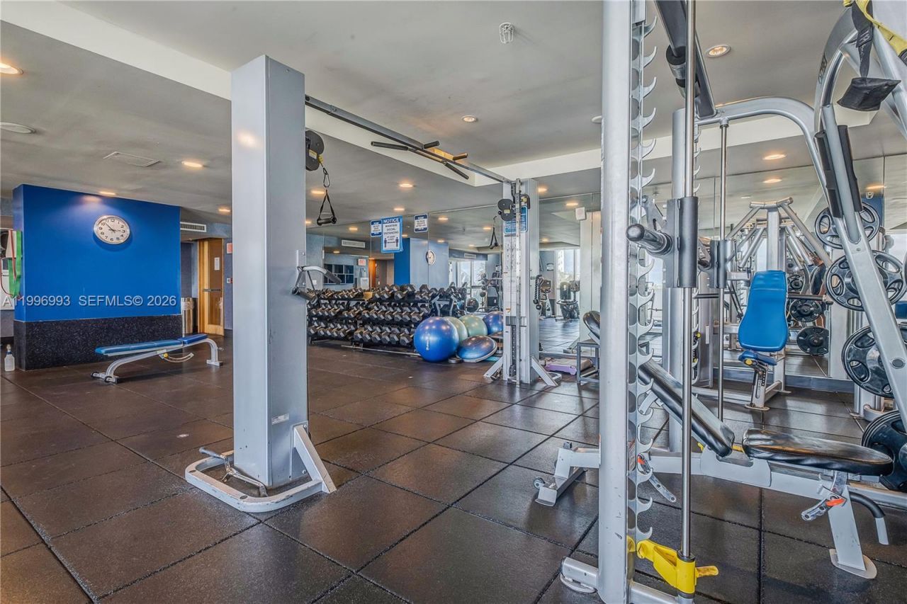 7914 Harbor Island Dr , Unit 205, North Bay Village, FL 33141 Photo