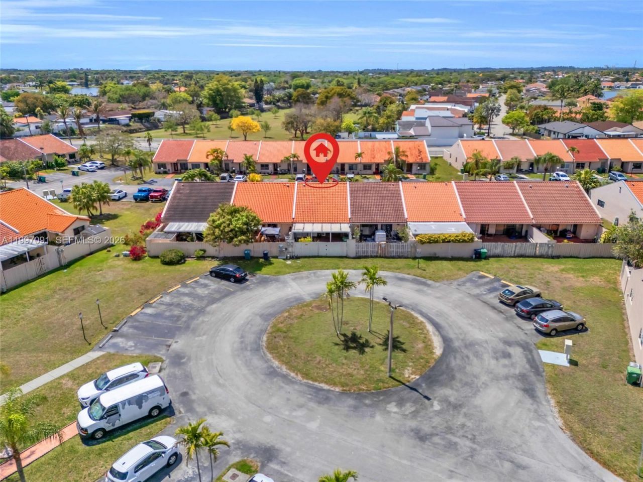 6323 SW 147th Place Cir, Miami, FL 33193 Photo