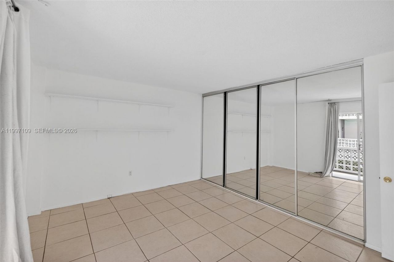 1620 West Ave, Unit 204, Miami Beach, FL 33139 Photo