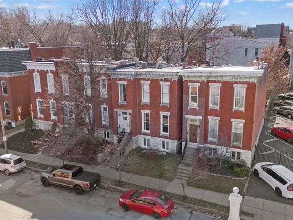 2348 Rutger Street , St Louis, MO 63104