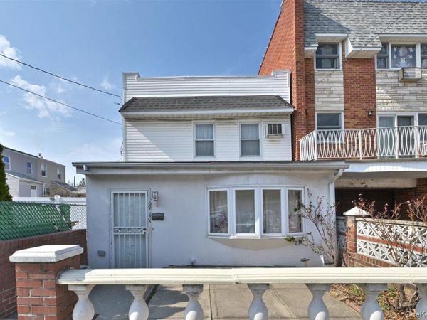 69-11 62nd Drive , Middle Village, NY 11379
