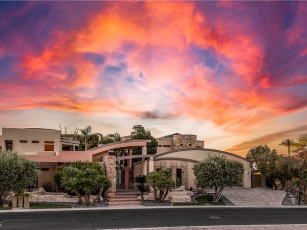 605 Saint Croix Street , Henderson, NV 89012