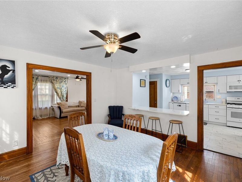 1427 S Lakeview Boulevard , Lorain, OH 44052 Photo 10