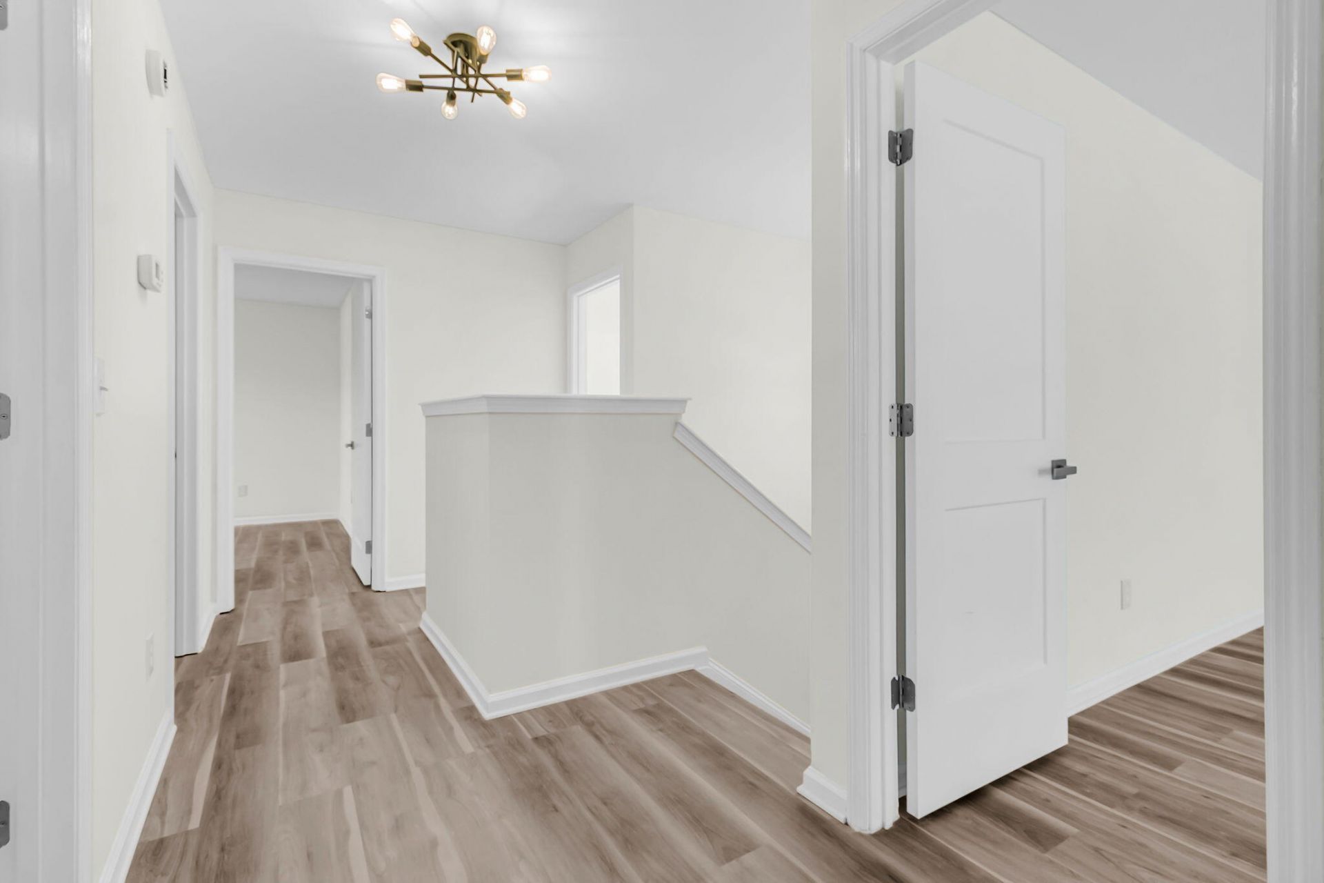 5090 Ballantine Drive Photo 25