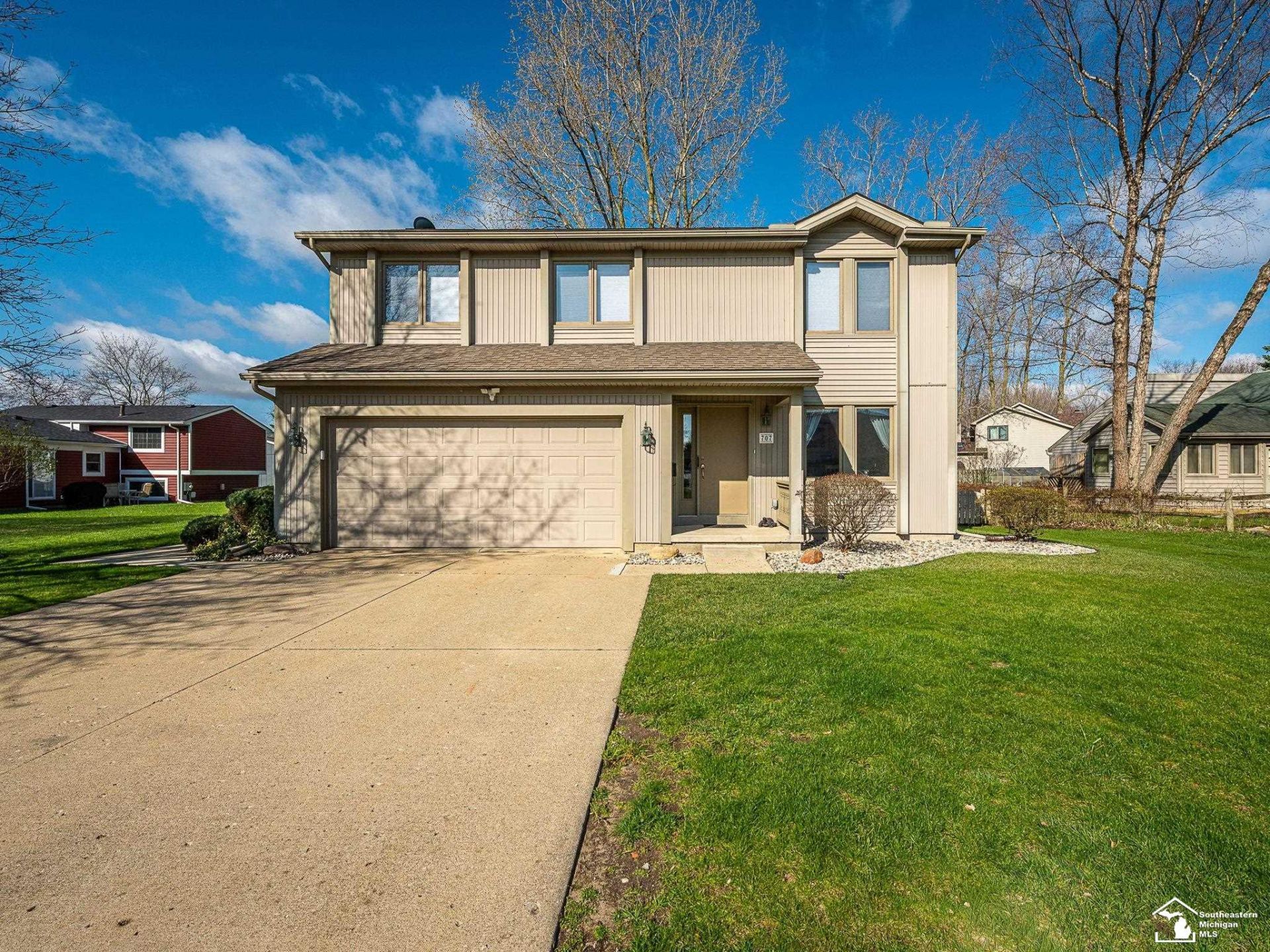 707 Donnalee Drive, Monroe, MI 48162 Main Photo