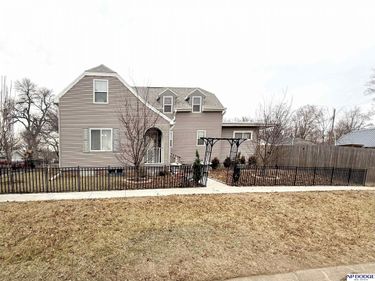 314 W 2nd Street , Oakland, NE 68045