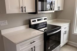 3234 Pleasant Valley Circle photo 4