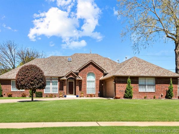 5408 W Orlando Circle , Broken Arrow, OK 74011