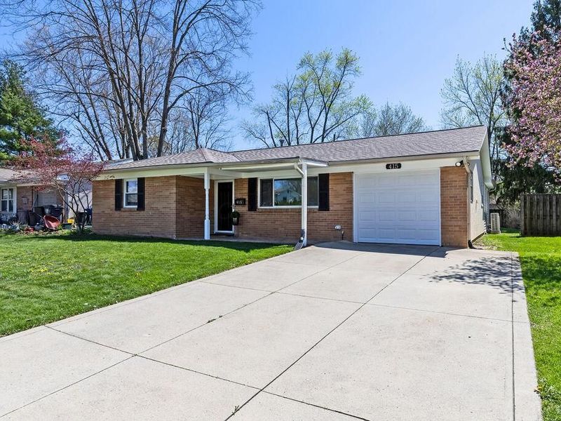 415 Denwood Drive S, Gahanna, OH 43230 Photo 1