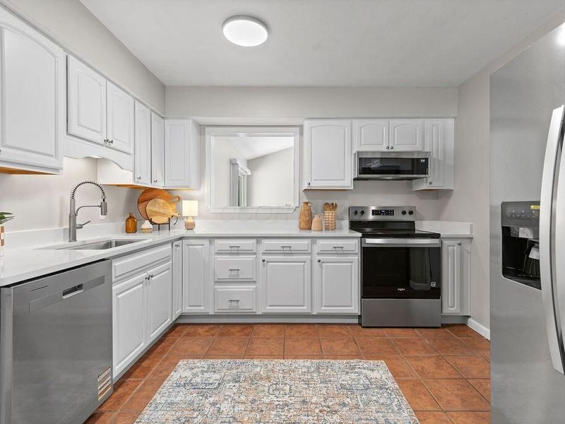 415 Denwood Drive S, Gahanna, OH 43230 Photo 12