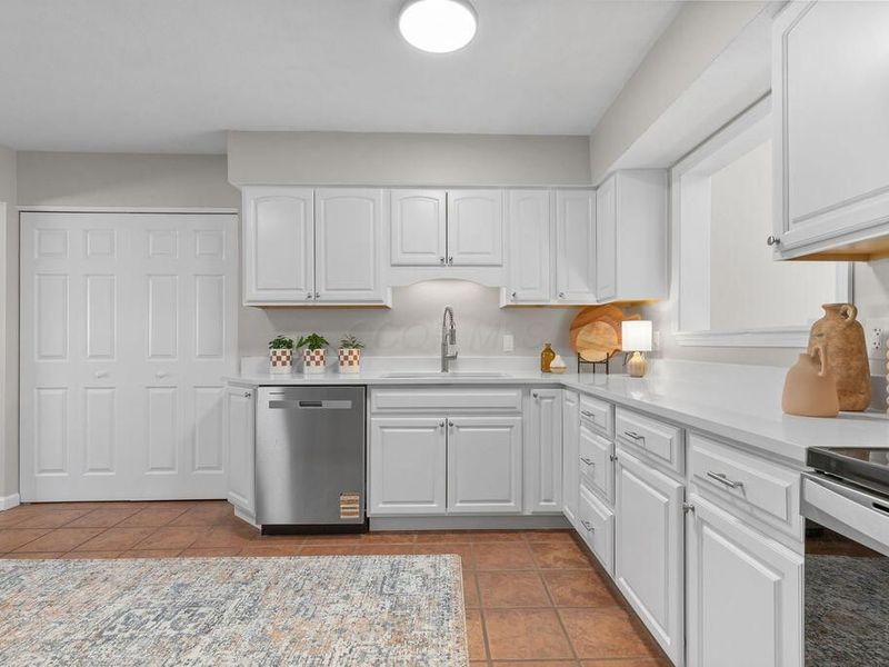 415 Denwood Drive S, Gahanna, OH 43230 Photo 14