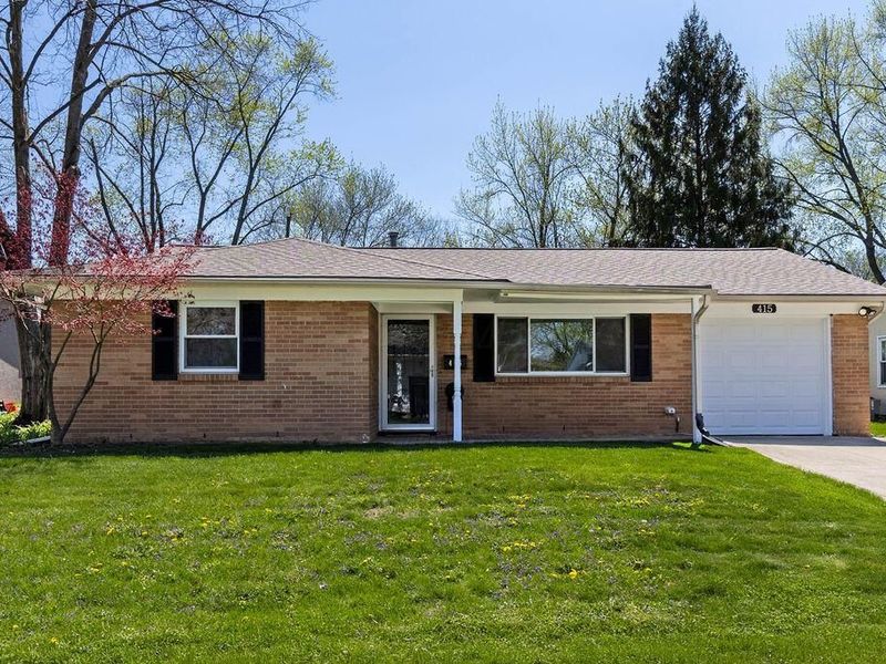 415 Denwood Drive S, Gahanna, OH 43230 Photo 2