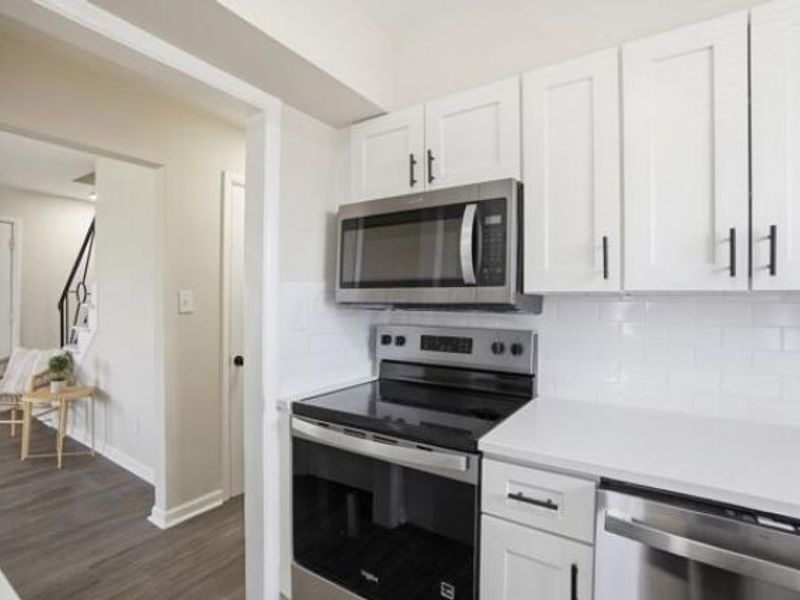 758 Demorest Road, Columbus, OH 43204 Photo 9