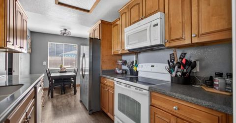 724 Dabney Ave, Rio Linda, CA 95673 Photo