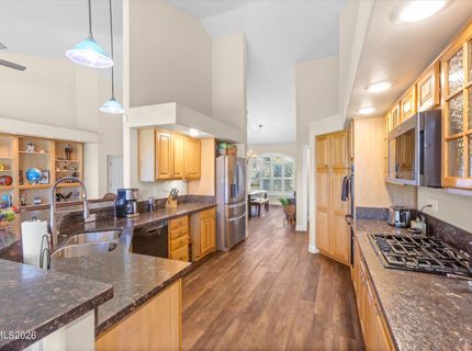 2226 Oak Ridge Drive, Carson City, NV 89703 Photo
