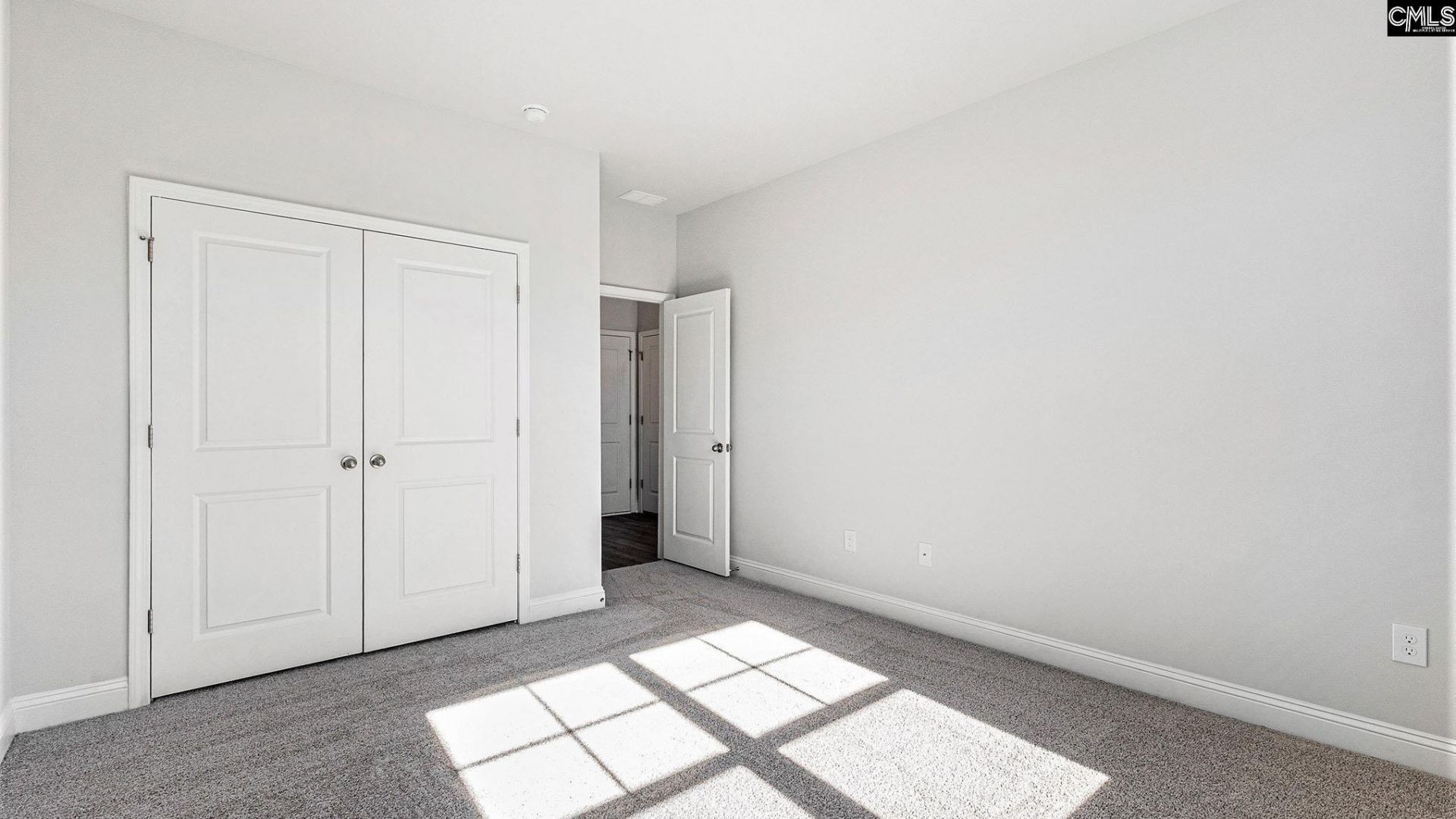 271 Livingston Woods Drive Photo 13