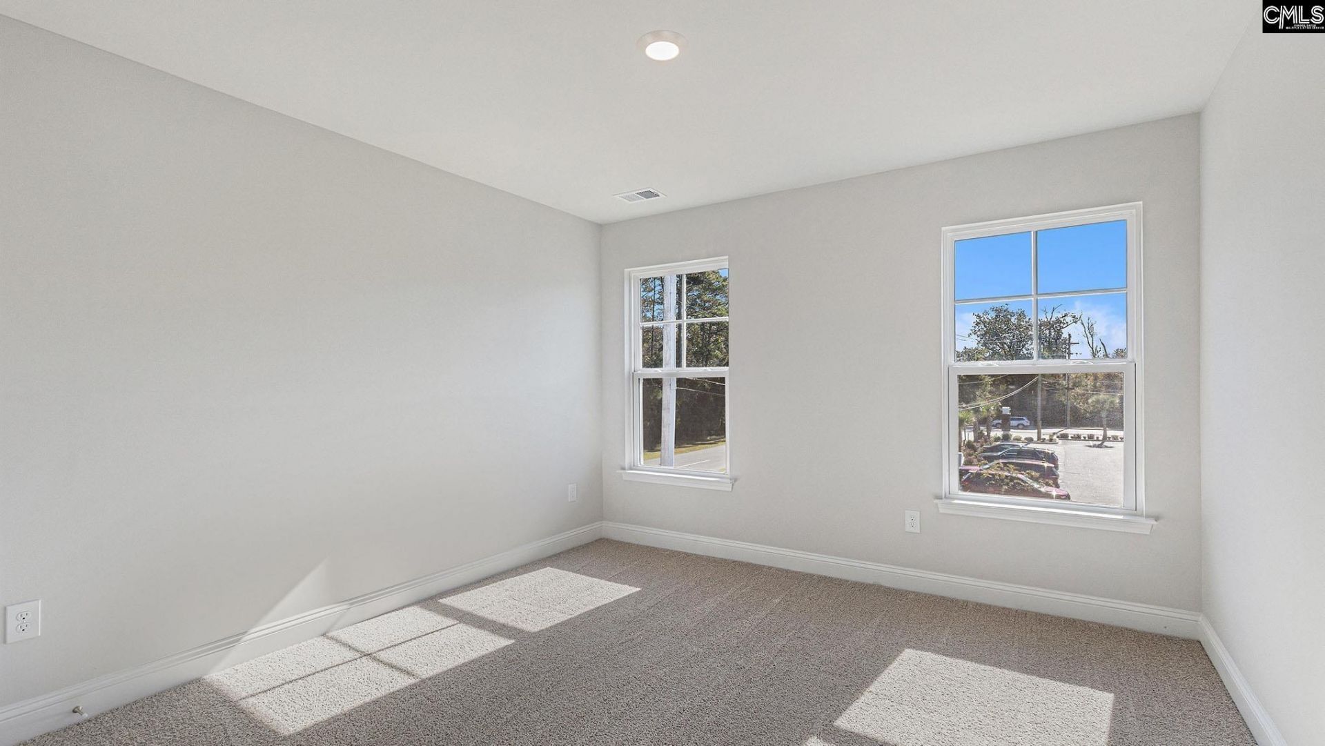 271 Livingston Woods Drive Photo 19