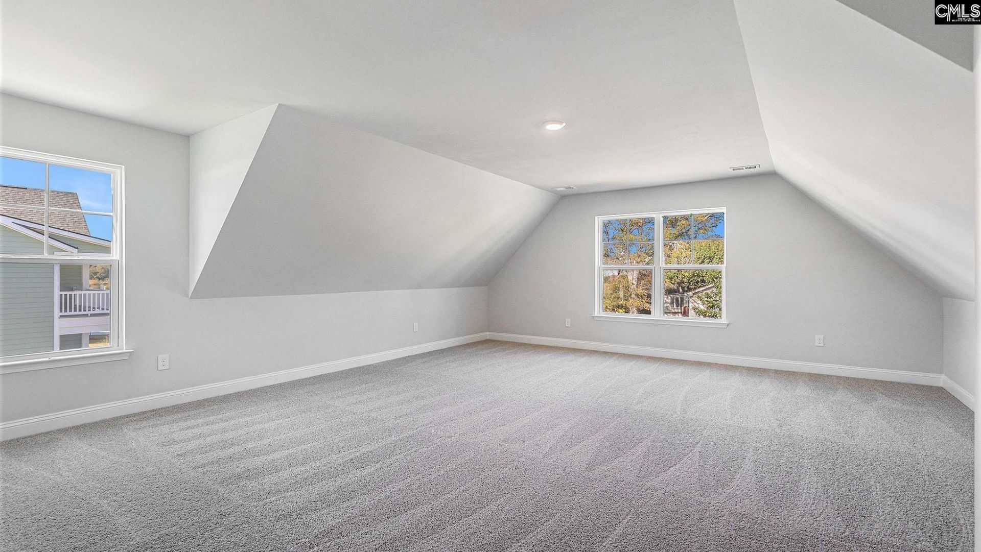 271 Livingston Woods Drive Photo 24