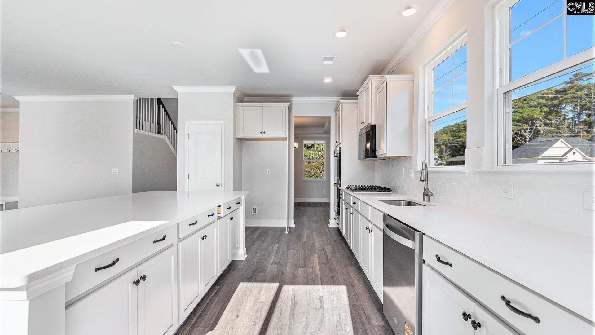 271 Livingston Woods Drive Photo 6