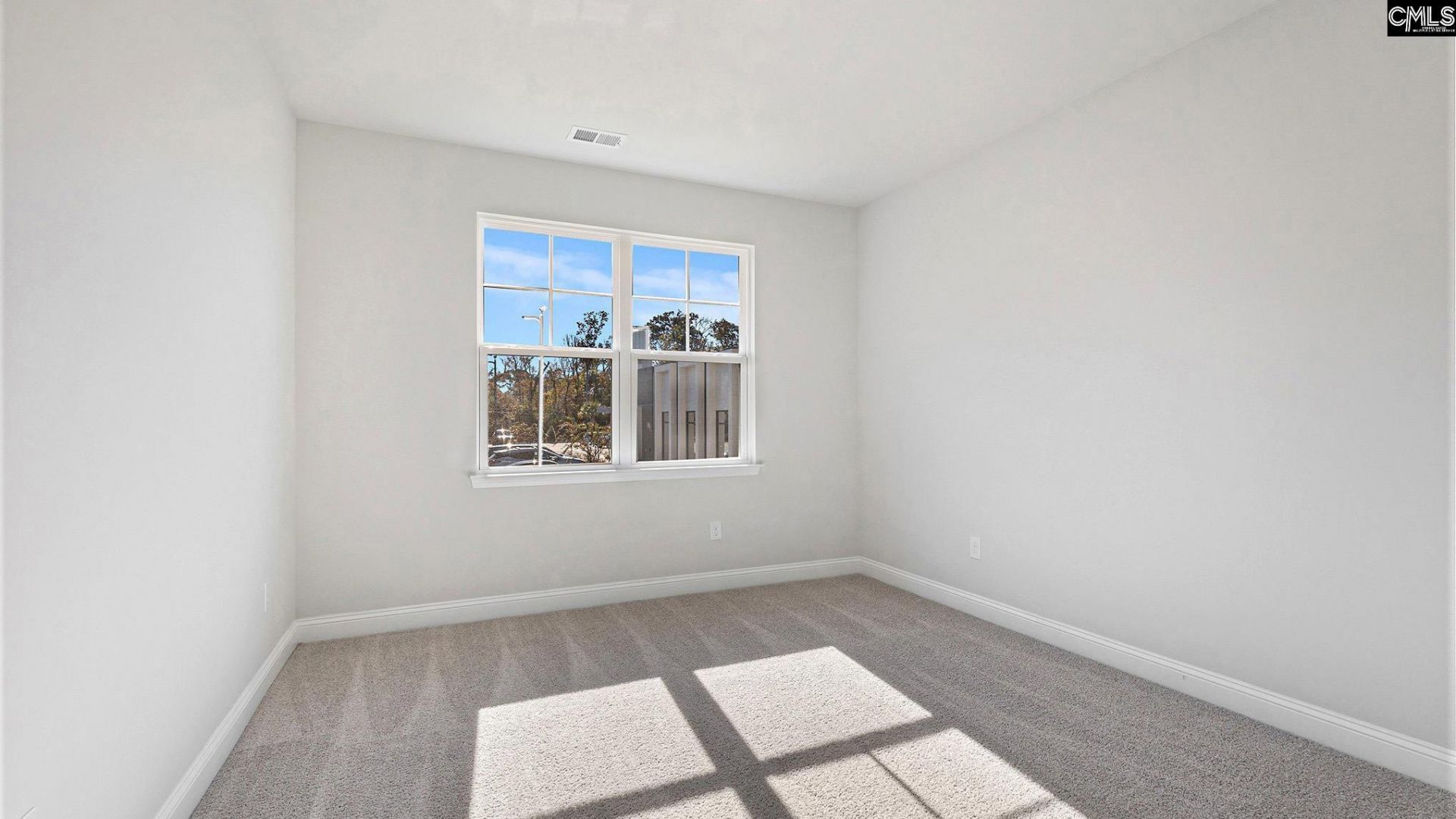 271 Livingston Woods Drive Photo 9