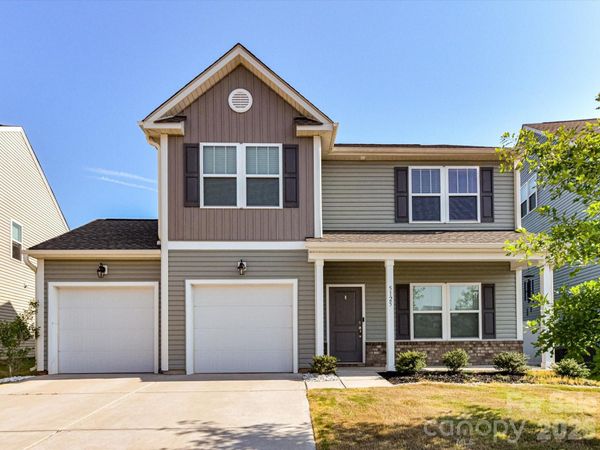 5125 Arbordale Way, Mount Holly, NC 28120