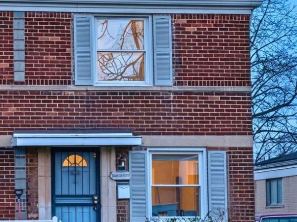 19501 Hoover Street, Detroit, MI 48205