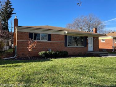 29329 Rose Street, Madison Heights, MI 48071