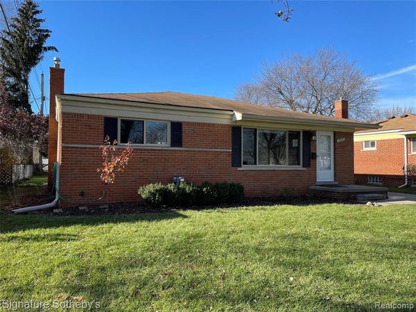 29329 Rose Street, Madison Heights, MI 48071
