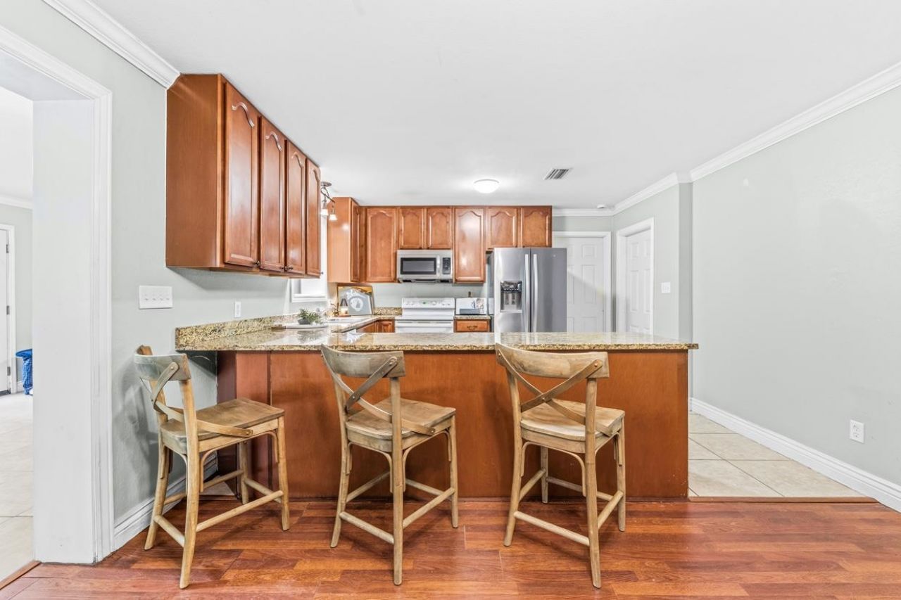 1900 Honeysuckle Drive, Tallahassee, FL 32304 Photo