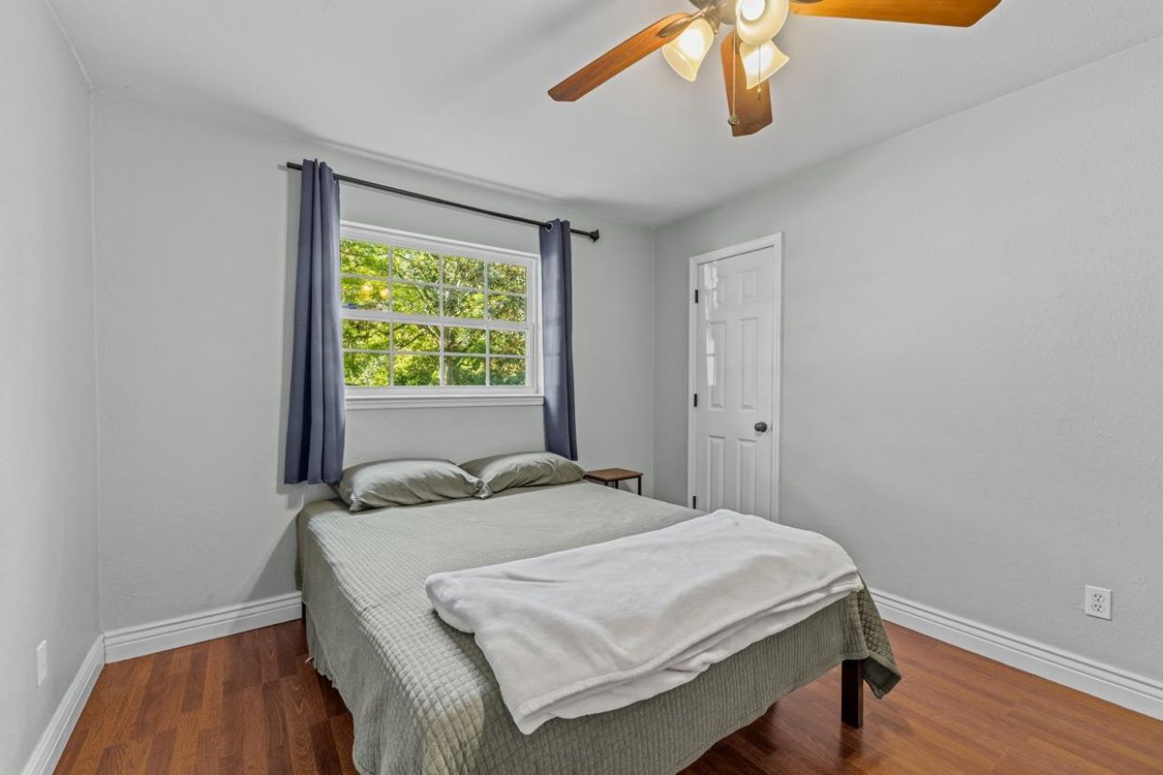 1900 Honeysuckle Drive, Tallahassee, FL 32304 Photo