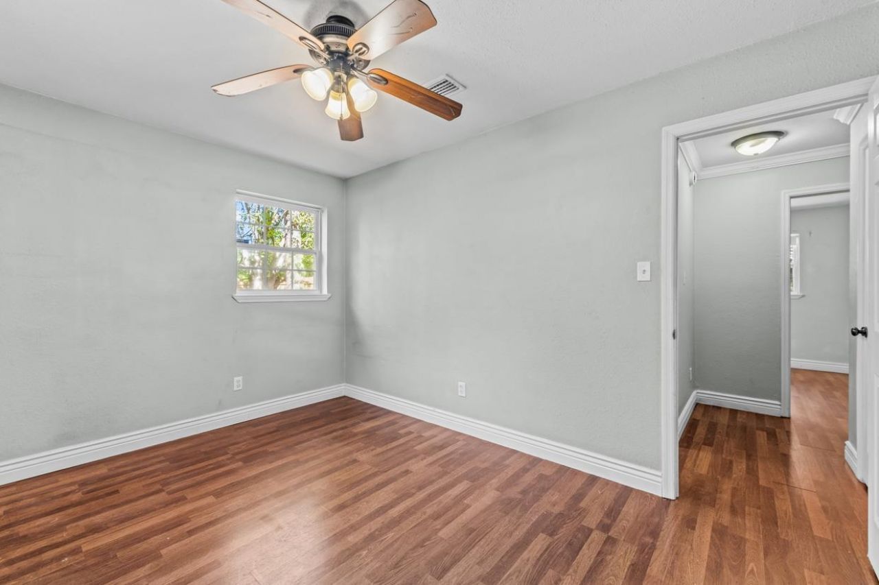 1900 Honeysuckle Drive, Tallahassee, FL 32304 Photo