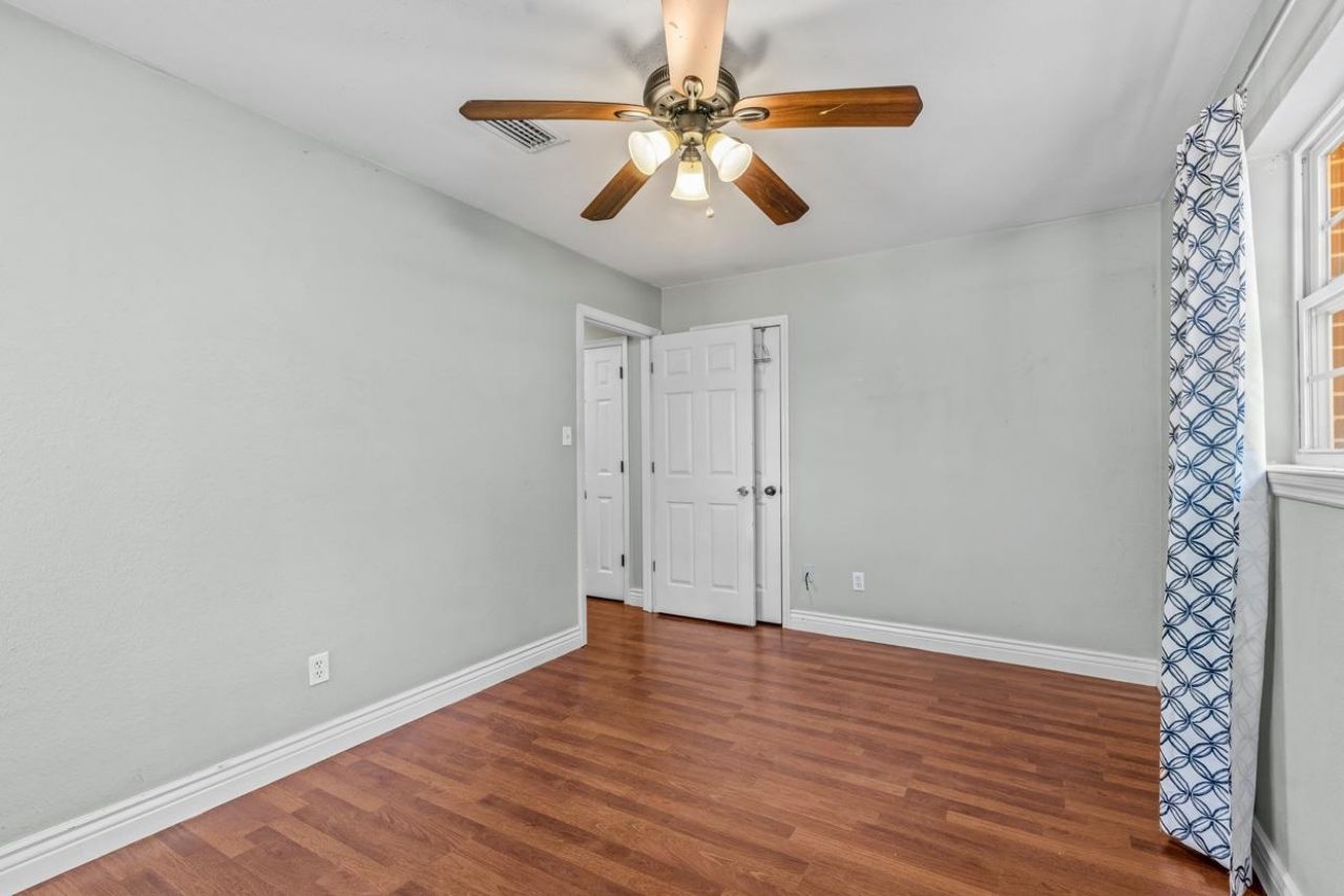 1900 Honeysuckle Drive, Tallahassee, FL 32304 Photo