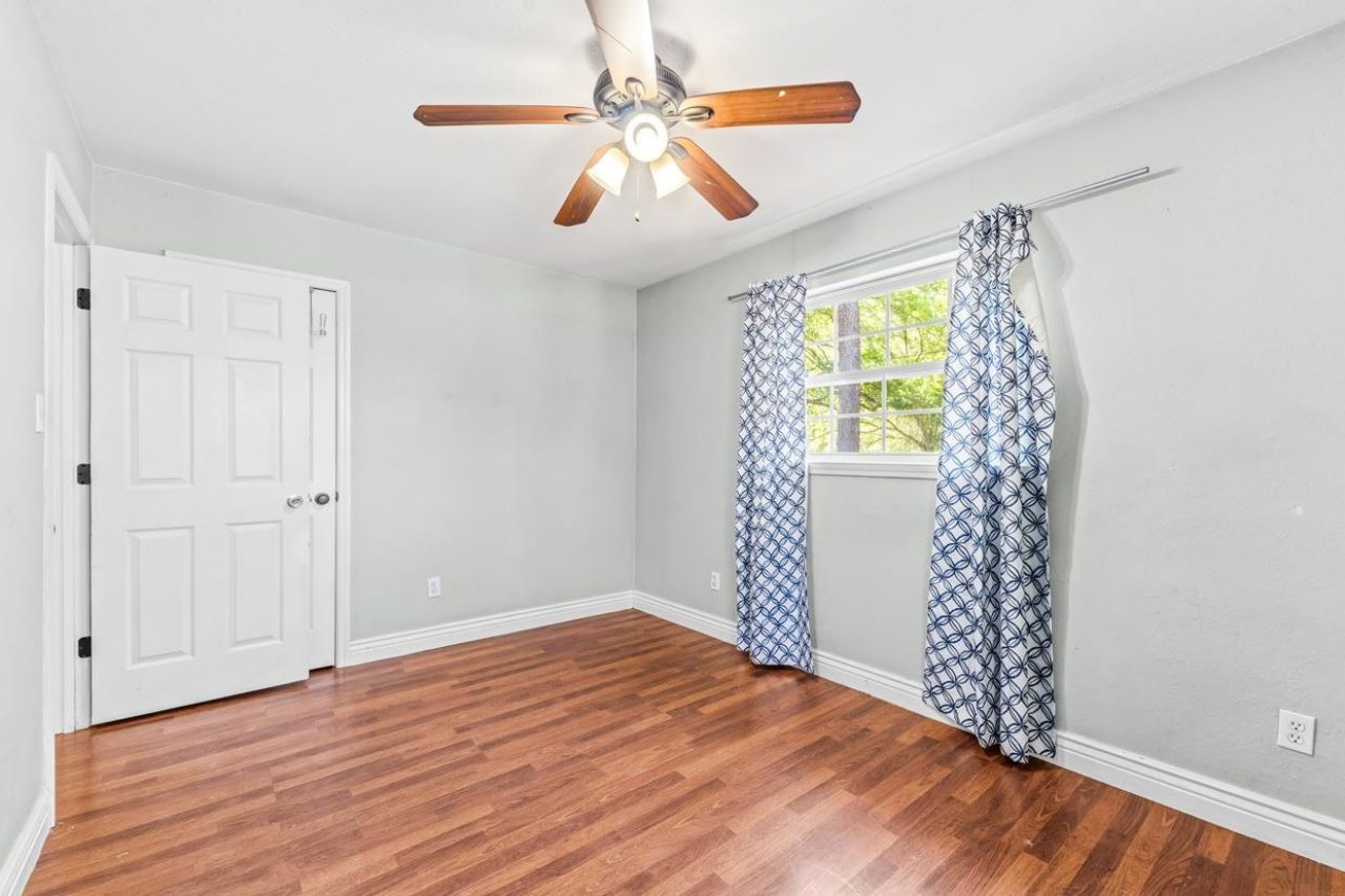 1900 Honeysuckle Drive, Tallahassee, FL 32304 Photo