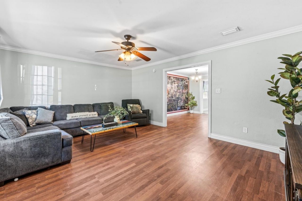 1900 Honeysuckle Drive, Tallahassee, FL 32304 Photo