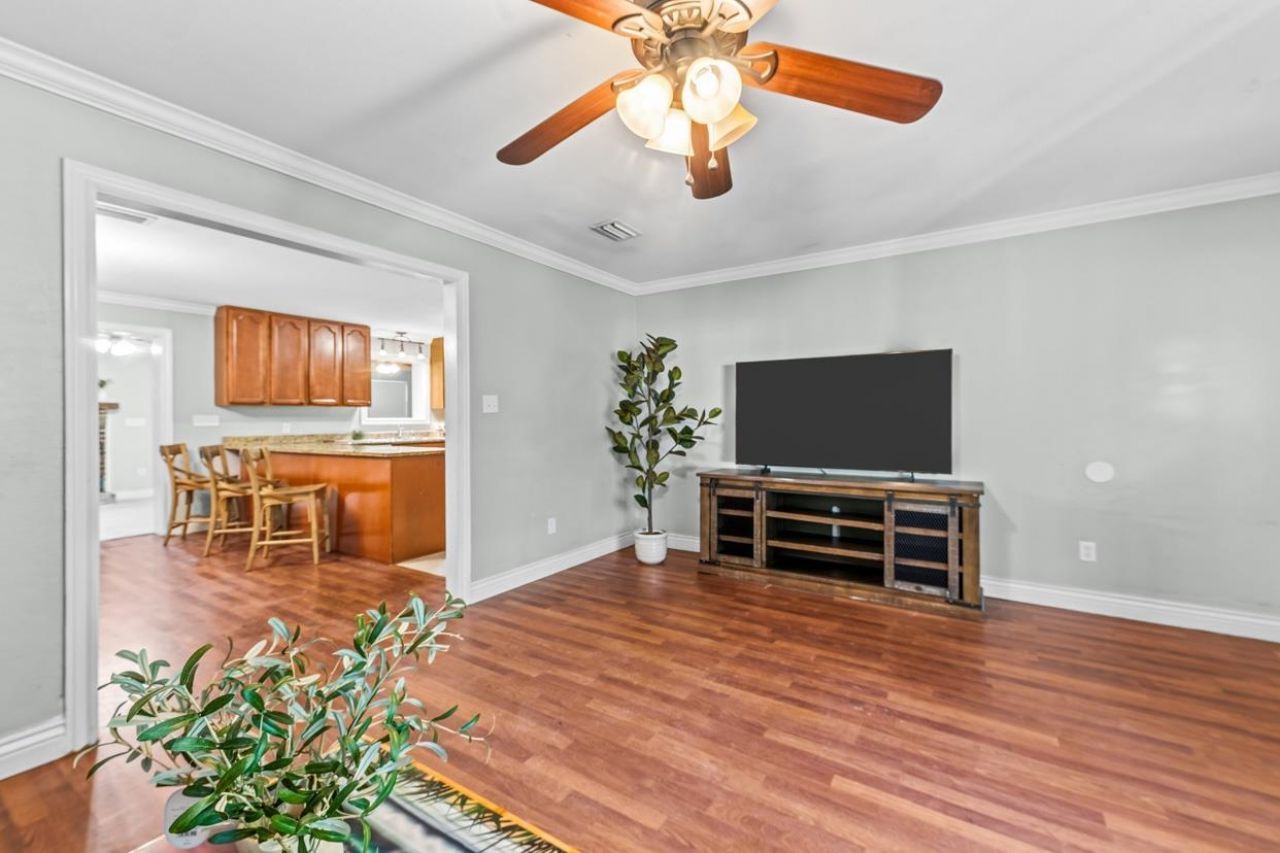 1900 Honeysuckle Drive, Tallahassee, FL 32304 Photo