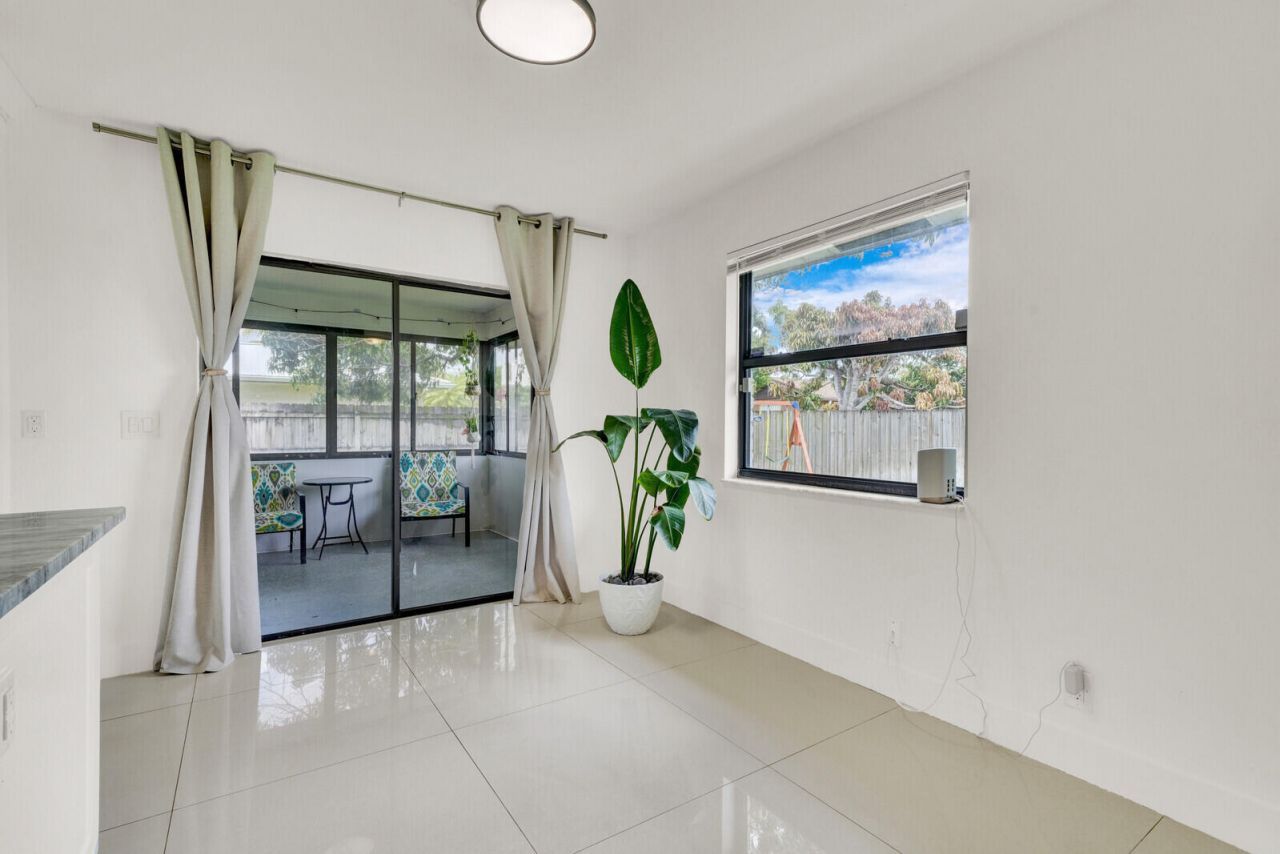 107 Segovia Avenue, Royal Palm Beach, FL 33411 Photo