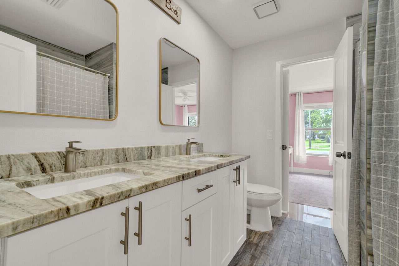 107 Segovia Avenue, Royal Palm Beach, FL 33411 Photo