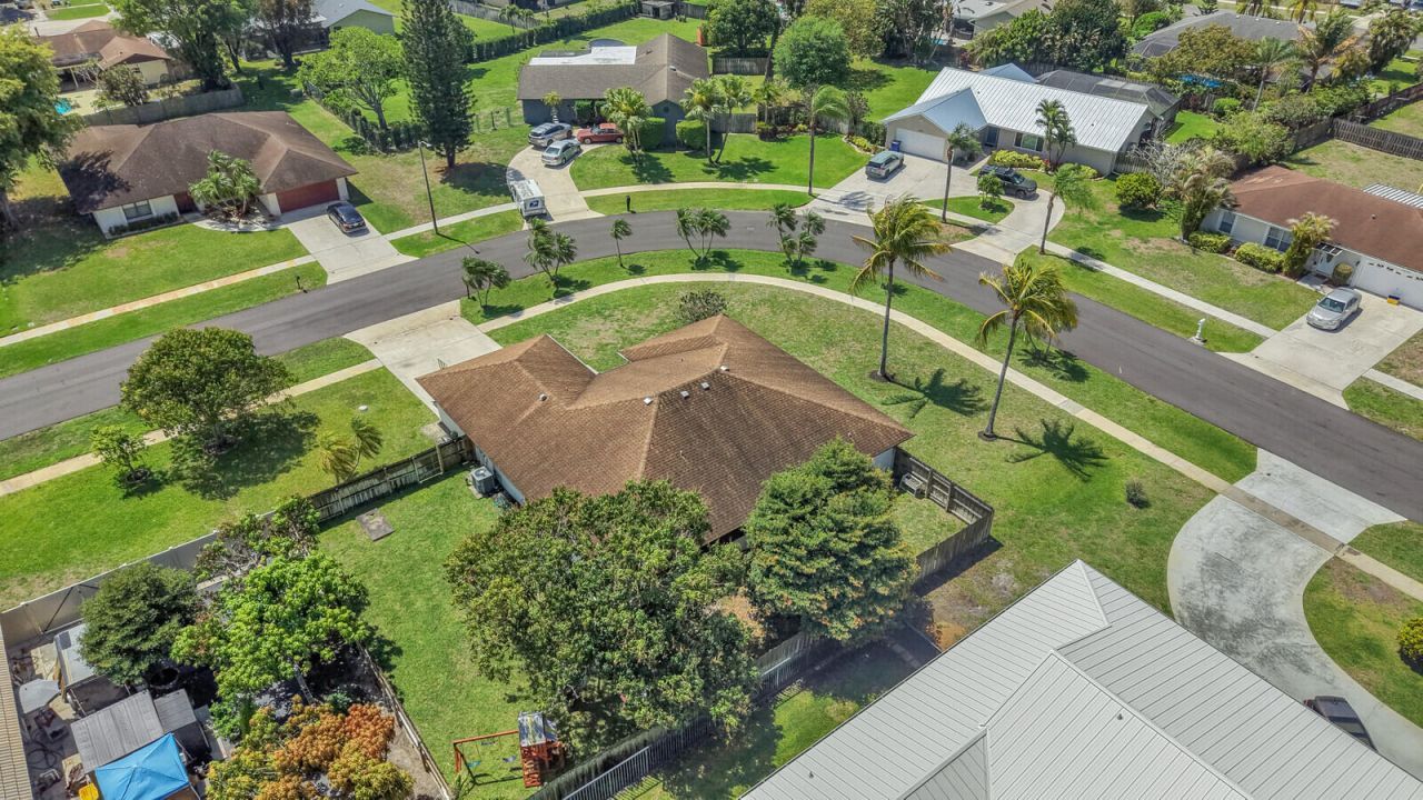 107 Segovia Avenue, Royal Palm Beach, FL 33411 Photo