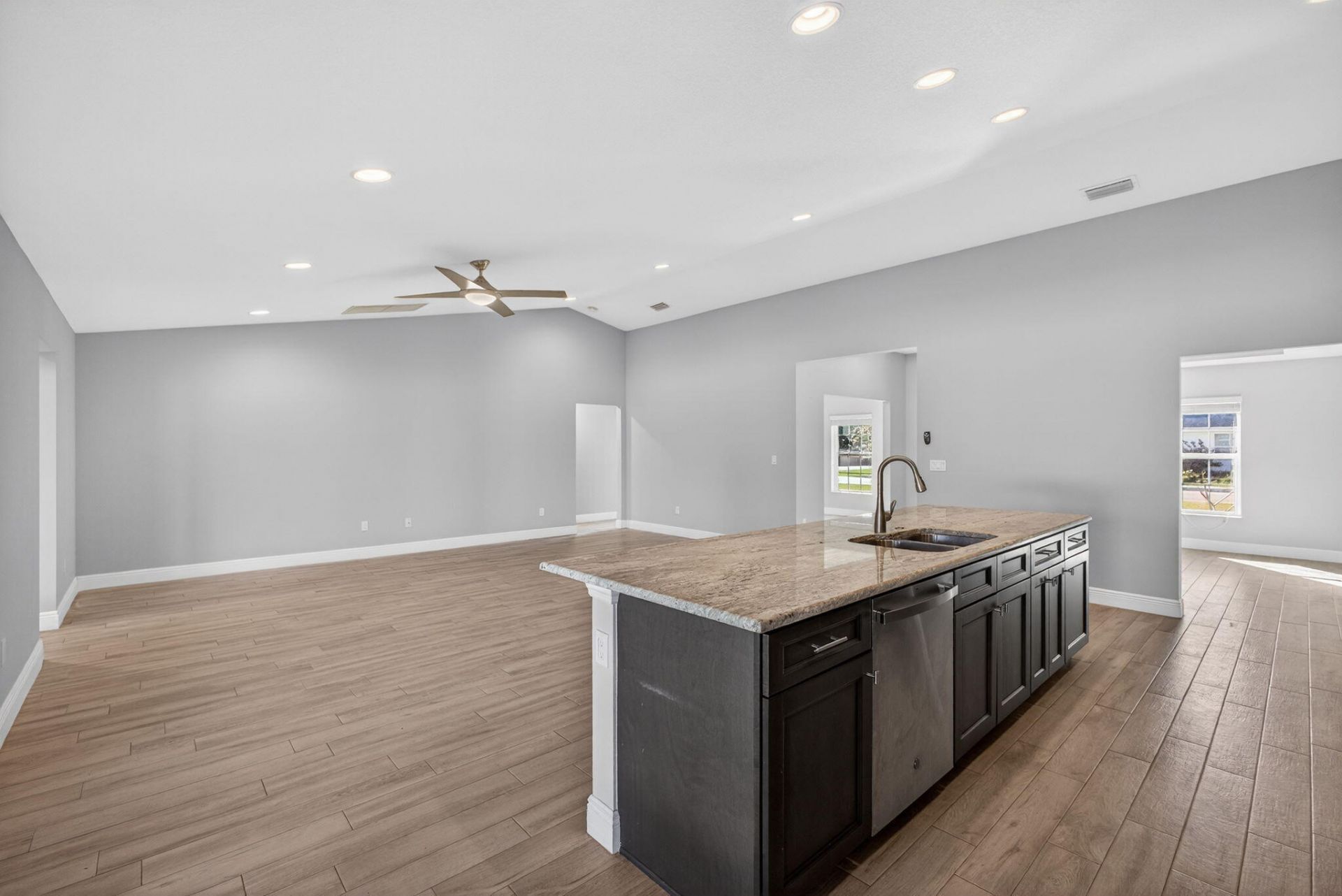 2501 SE Mariposa Avenue, Port Saint Lucie, FL 34952 Photo