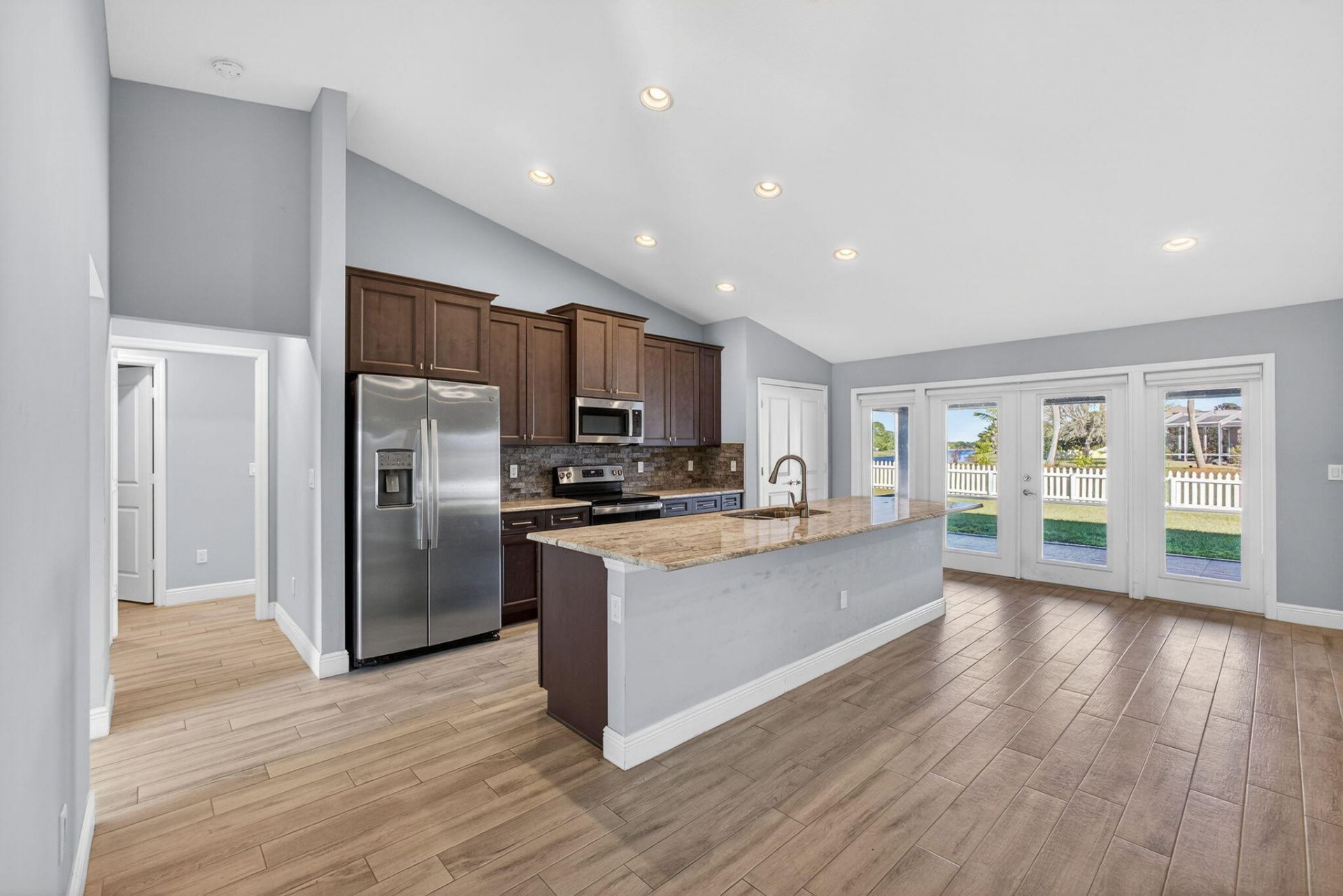 2501 SE Mariposa Avenue, Port Saint Lucie, FL 34952 Photo